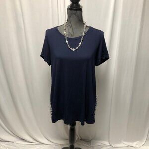 Gilli Top Womens Size Medium Navy Floral Print Back Short Sleeve Tunic